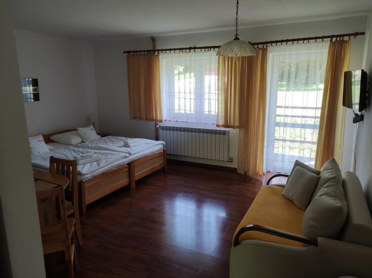 Rezydencja Bukowy Dwor Czarna  Esterno foto