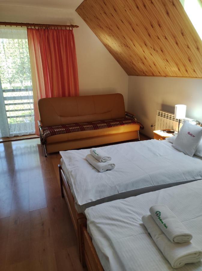 Rezydencja Bukowy Dwor Czarna  Esterno foto