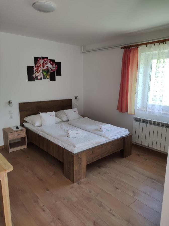 Rezydencja Bukowy Dwor Czarna  Esterno foto