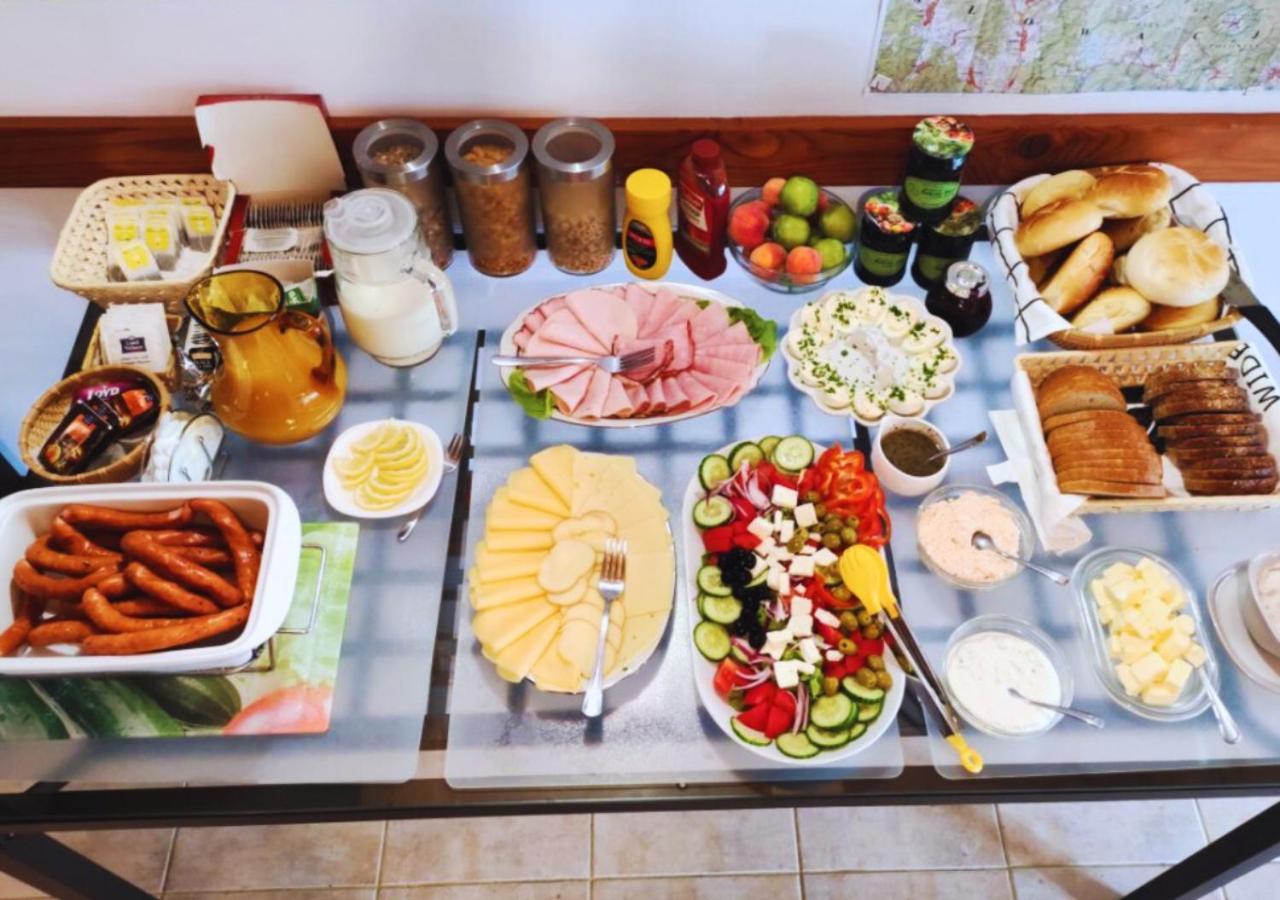 Rezydencja Bukowy Dwor Czarna  Esterno foto
